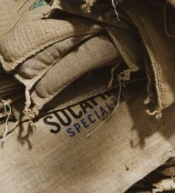 Kalo Koffie - 100% Arabica Koffiebonen - Milano Espresso - 1kg - Exclusieve Koffie -LAVAZZA Winkel 1091x1200 1