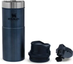 Stanley Trigger-Action Travel Mug 0.47L - Thermosfles - Nightfall 6 Stanley Trigger-Action Travel Mug 0.47L - Thermosfles - Nightfall -LAVAZZA Winkel 1200x1061