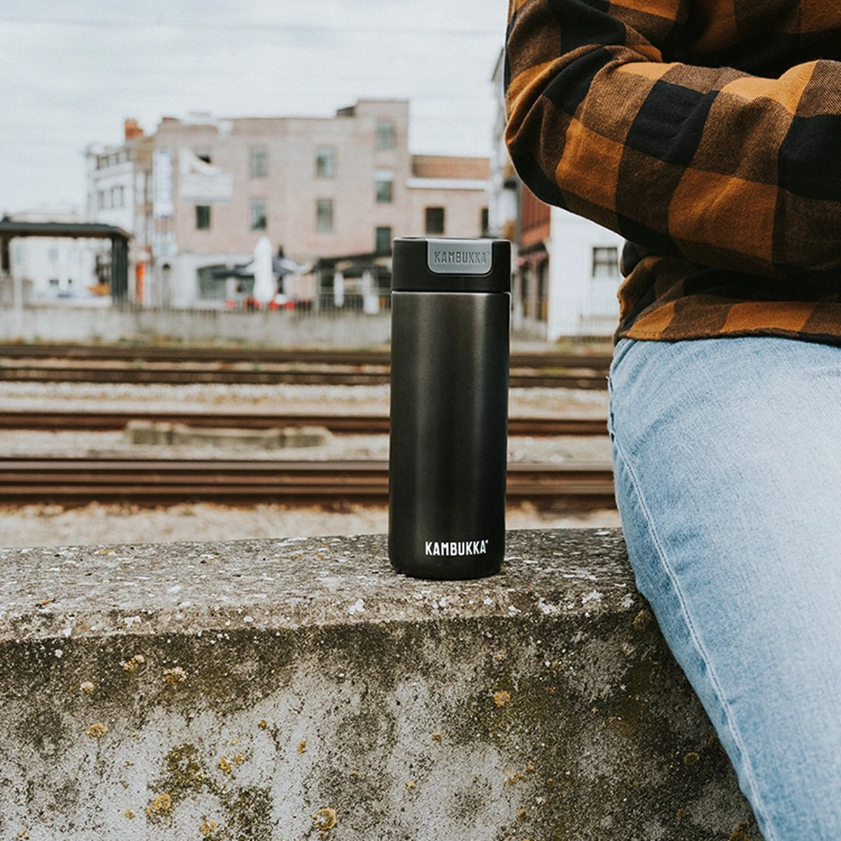 Kambukka Olympus Thermosbeker 500 ml - makkelijk reinigen - lekvrije Koffiebeker - RVS - Darkness Kambukka Olympus Thermosbeker 500 Ml - Makkelijk Reinigen - Lekvrije Koffiebeker - RVS - Darkness -LAVAZZA Winkel 1200x1200 353