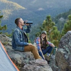 Stanley Classic Trigger-Action Thermosfles - 0.35L- Nightfall -LAVAZZA Winkel 1200x1200 407