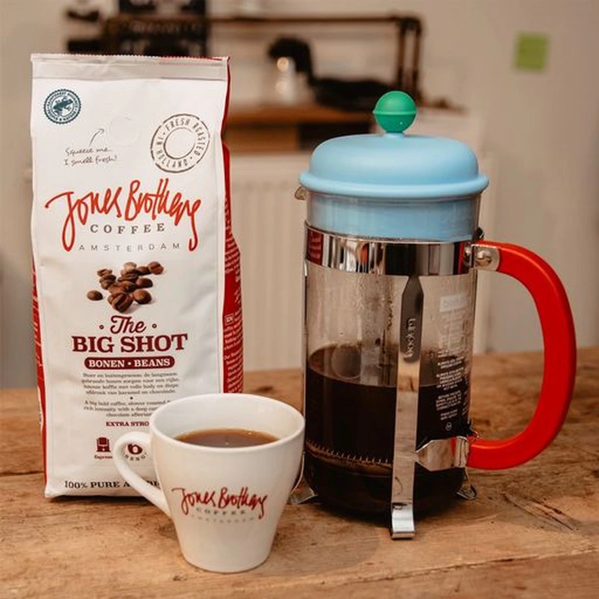 Jones Brothers Coffee The Big Shot koffiebonen - 6 x 500 gram Jones Brothers Coffee The Big Shot Koffiebonen - 6 X 500 Gram -LAVAZZA Winkel 1200x1200 664