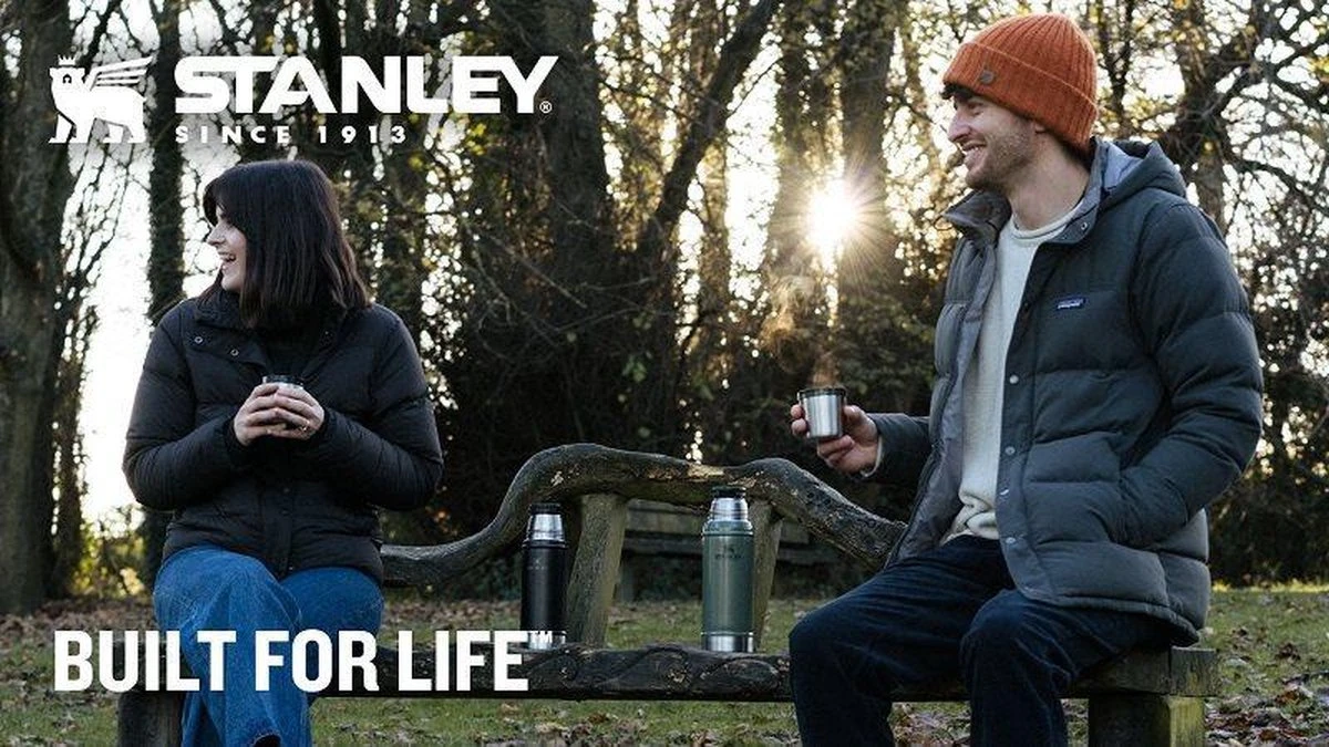 Stanley The Legendary Classic Bottle 0,47L - thermosfles - Matte Black Stanley The Legendary Classic Bottle 0,47L - Thermosfles - Matte Black -LAVAZZA Winkel