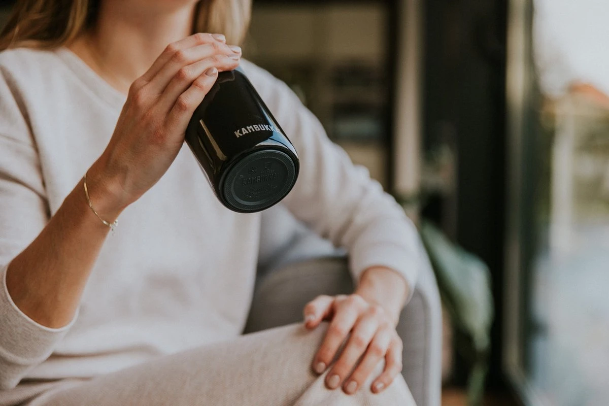 Kambukka Etna Thermosbeker 300 ml - makkelijk reinigen - lekvrije Koffiebeker - Pitch Black Kambukka Etna Thermosbeker 300 Ml - Makkelijk Reinigen - Lekvrije Koffiebeker - Pitch Black -LAVAZZA Winkel 1200x800 17