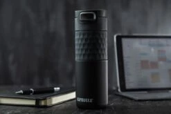 Kambukka Etna Grip Thermosbeker 500 Ml - Makkelijk Reinigen - Lekvrije Koffiebeker - Zwart -LAVAZZA Winkel 1200x800 8