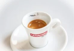 Catunambú Cups - Espresso Exquisito 5 X 20 Cups 2 Catunambú Cups - Espresso Exquisito 5 X 20 Cups -LAVAZZA Winkel 1200x822