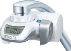 BRITA On Tap Faucet Filtration System - Uitstekend Smakend Gefilterd Water - Inclusief 1 BRITA ON TAP Kraanfilter - 600 Liter Water Gefilterd Per Patroon - Witte Kleur -LAVAZZA Winkel 1200x871 1