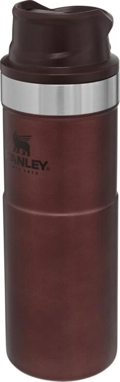 Stanley Trigger-Action Travel Mug 0.47L - Thermosfles - Wine 8 Stanley Trigger-Action Travel Mug 0.47L - Thermosfles - Wine -LAVAZZA Winkel 378x1200 3