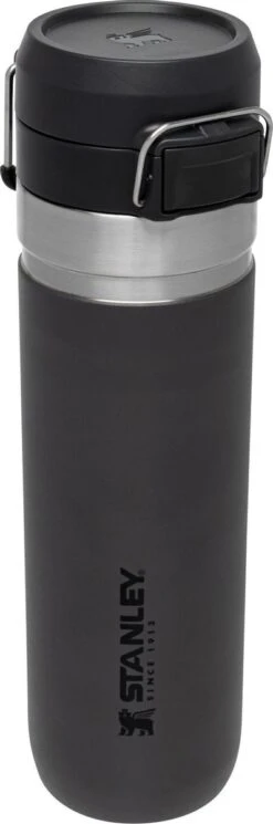 Stanley The Quick Flip Water Bottle 0,70L - Thermosfles - Charcoal