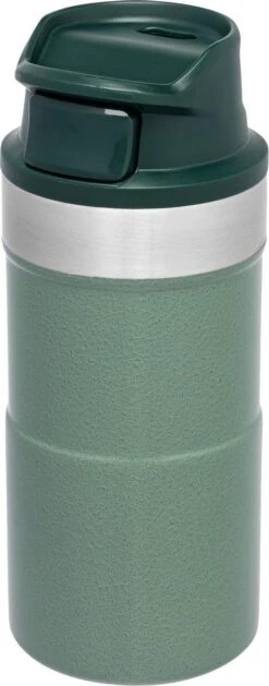 Stanley The Trigger-Action Travel Mug 0,25L - Thermosfles - Hammertone Green -LAVAZZA Winkel 471x1200 4