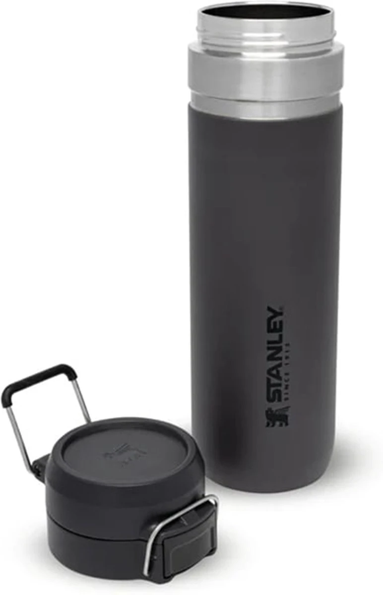 Stanley The Quick Flip Water Bottle 0,70L - Thermosfles - Charcoal Stanley The Quick Flip Water Bottle 0,70L - Thermosfles - Charcoal -LAVAZZA Winkel 772x1200 2