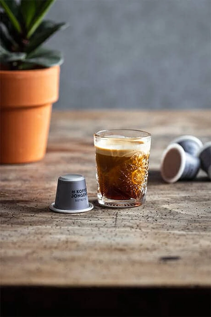 Biologisch afbreekbare koffiecups - Ristretto 60x - De Koffiejongens Biologisch Afbreekbare Koffiecups - Ristretto 60x - De Koffiejongens -LAVAZZA Winkel 800x1200 39