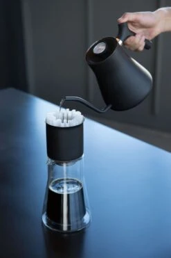 FELLOW - Stagg [XF] Set (Dripper + Carafe) - Handmatige Filterkoffie Set -LAVAZZA Winkel 800x1200 50