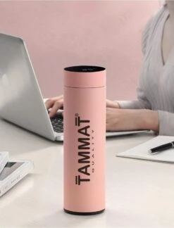 Slimme Thermosfles Met LCD Temperatuur Display - Curver Isolatiefles 500 ML - Rubber Coating - Dubbelwandige Thermosfles - Thermosbeker - Isoleerfles - Thermoskan - Travel Mug - Bidon Drinkfles - Koffiebeker - Drinkflessen - RVS - Smart Thermos -LAVAZZA Winkel 915x1200